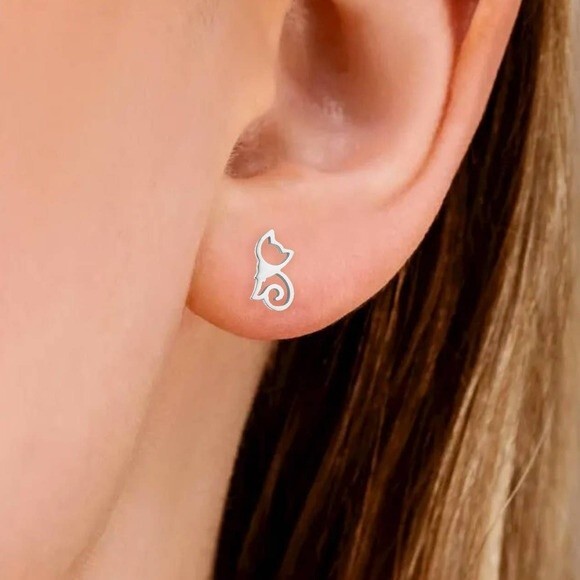 CAT Stud Earrings in GOLDTONE Stainless Steel   NEW! 644A3 - Picture 3 of 3